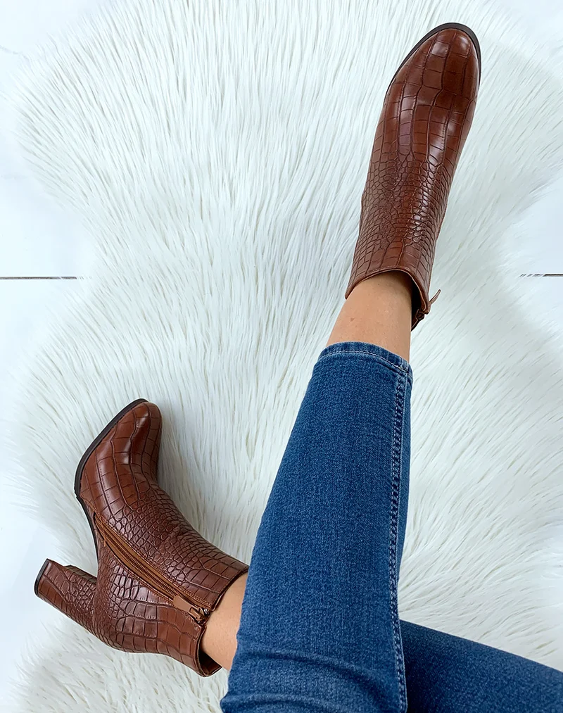 Bottines à talon effet croco camel à bout rond