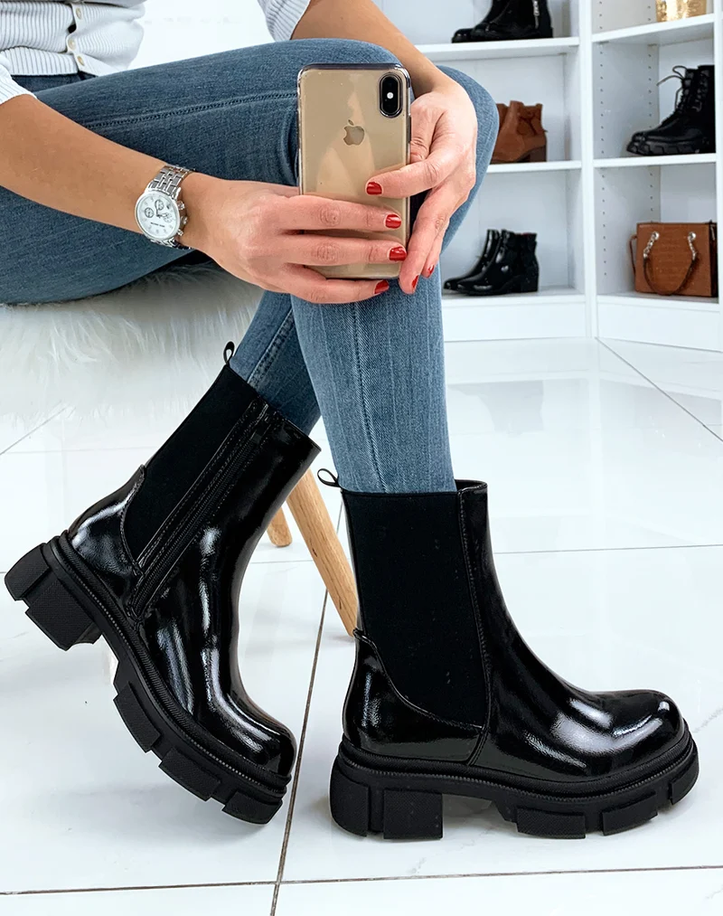 Bottines montantes noires satinées à semelle épaisse
