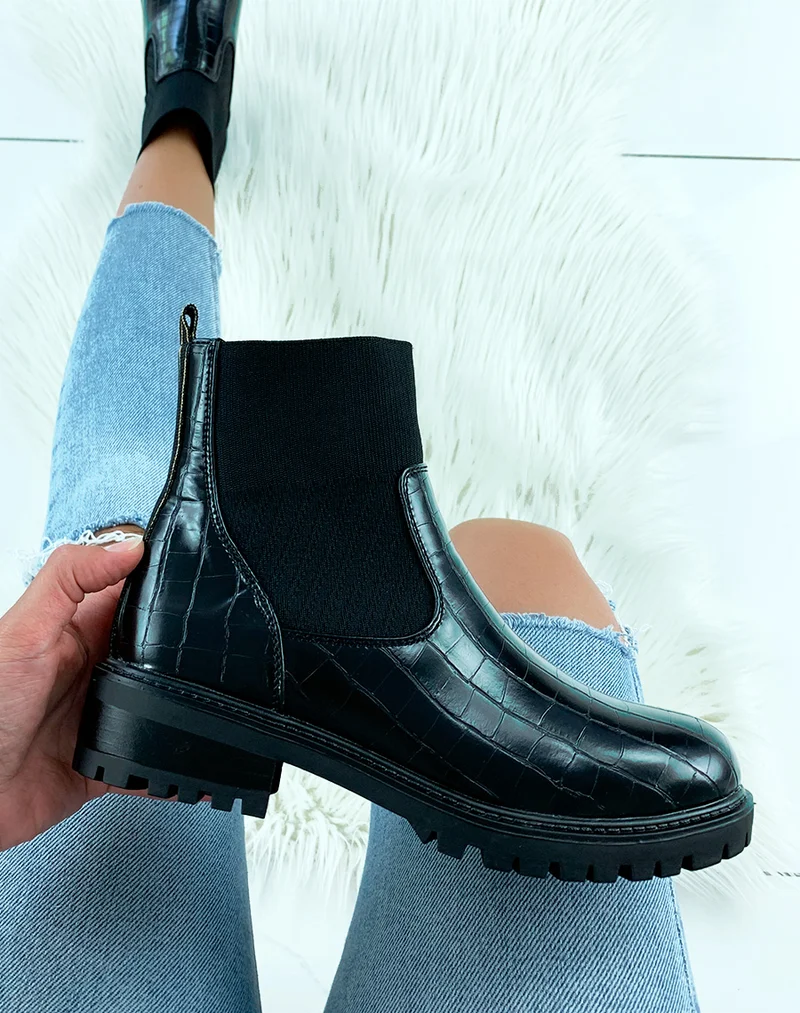 Bottines effet chaussettes noires en matière croco