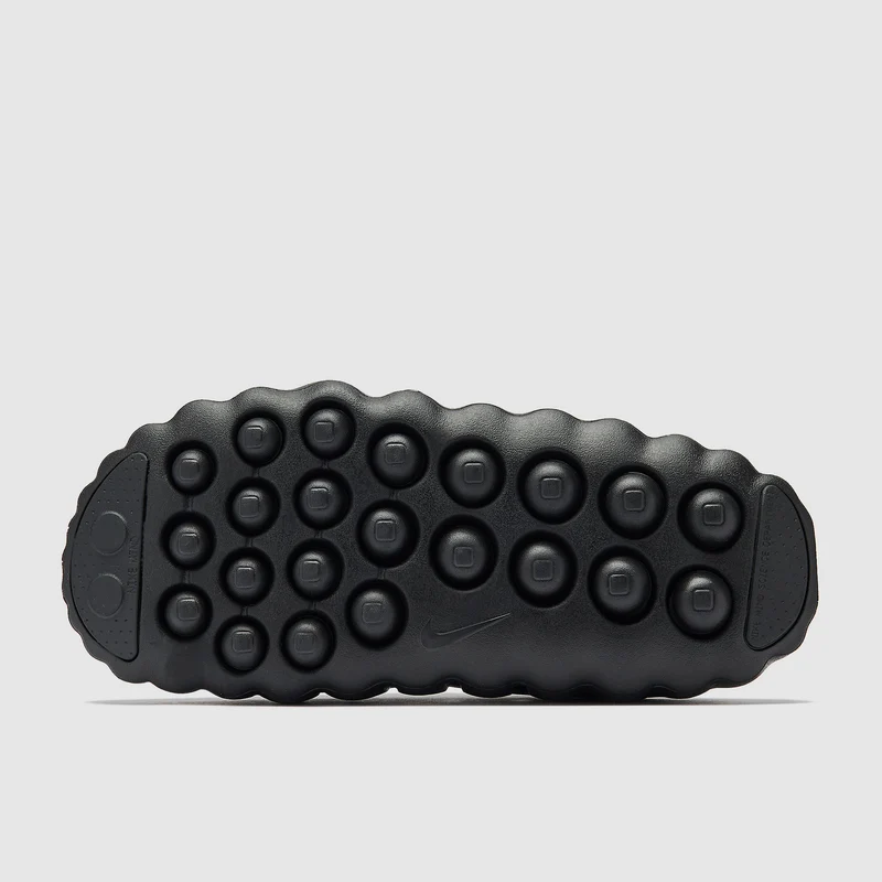 Nike Mind 001
