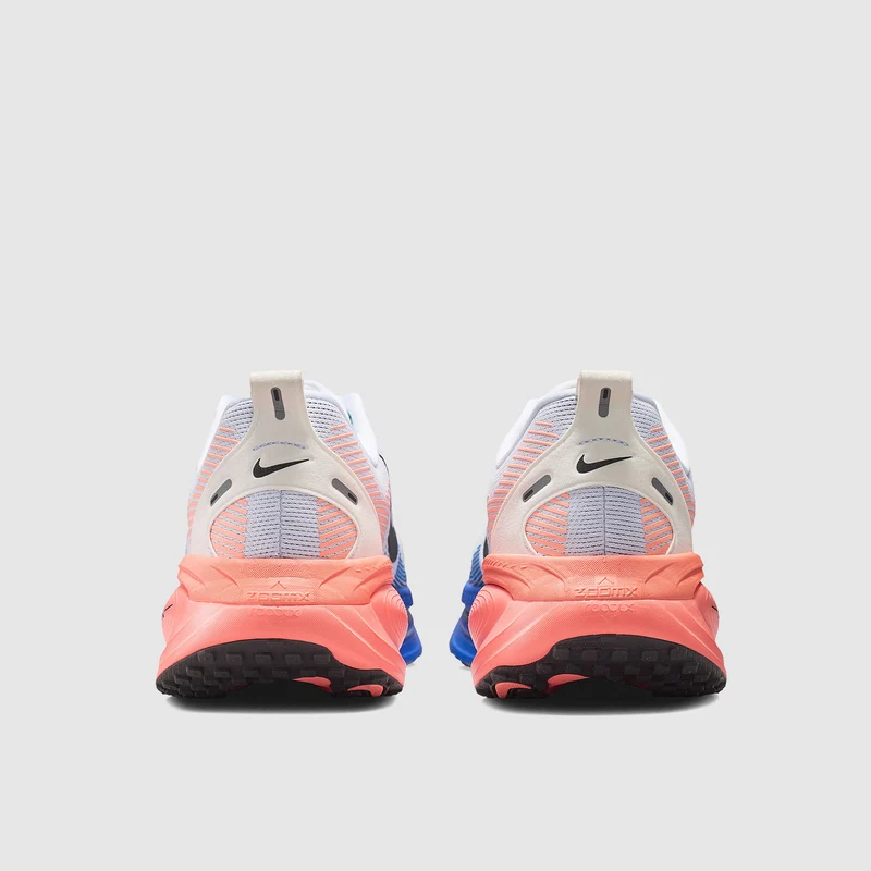 Nike Vomero 18