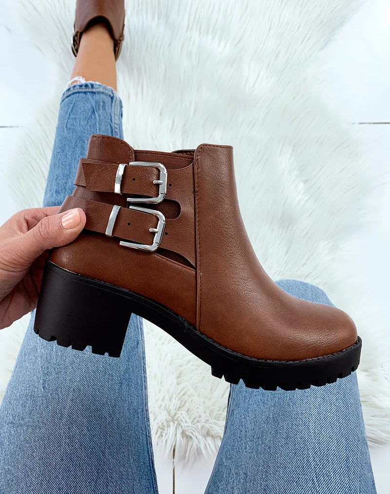 Bottines basses double brides camel