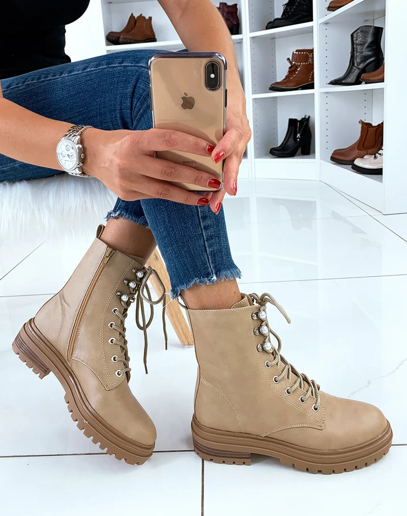 Bottines montantes beiges