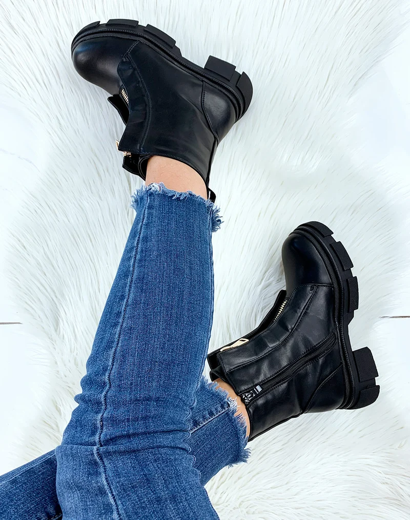 Bottines hautes noires à détail dorés