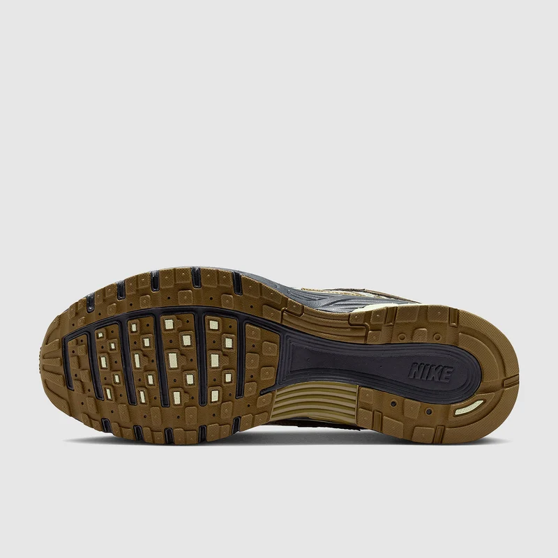 Nike Sportswear P-6000 SE