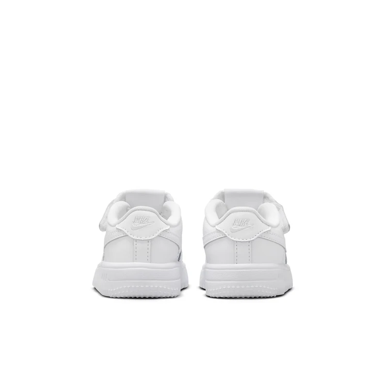 Nike Chaussure pour bébé et tout