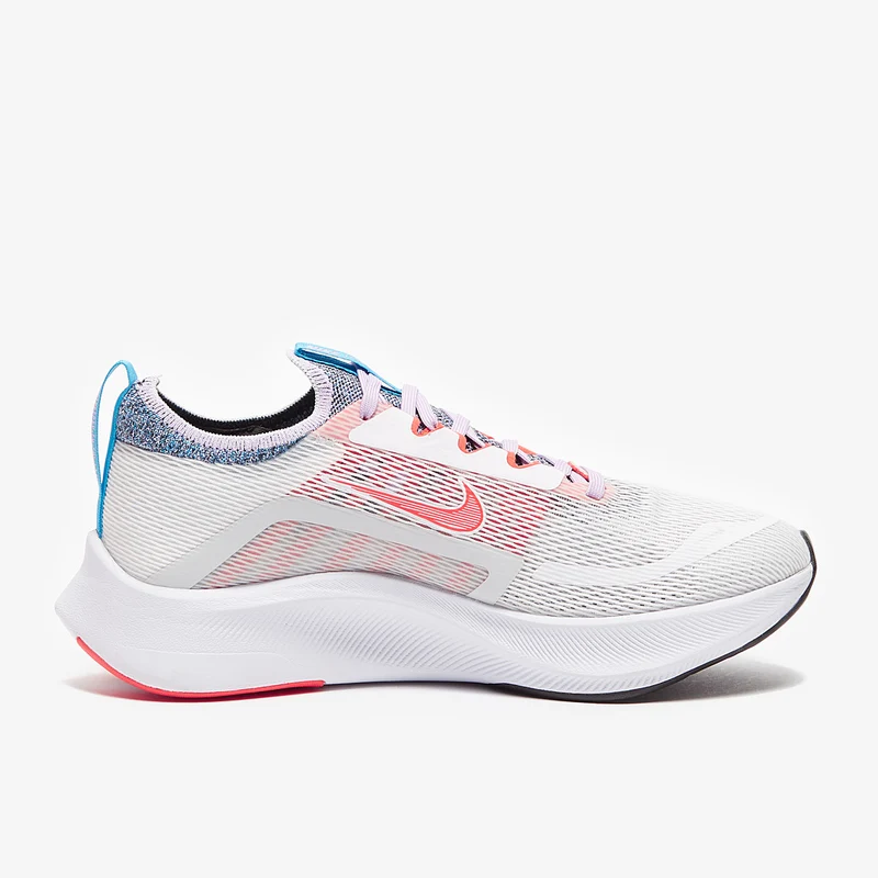 Nike Femme Zoom Fly 4