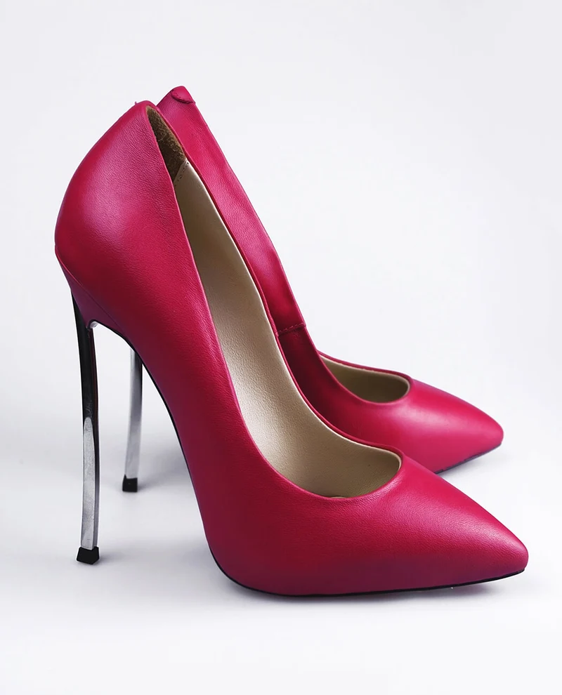 Luxurious Pointed Party Pumps