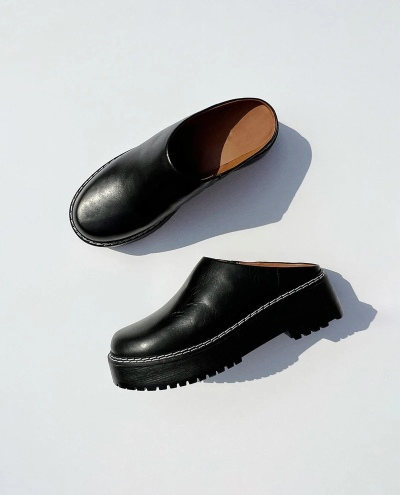 Half leather sandal shoes