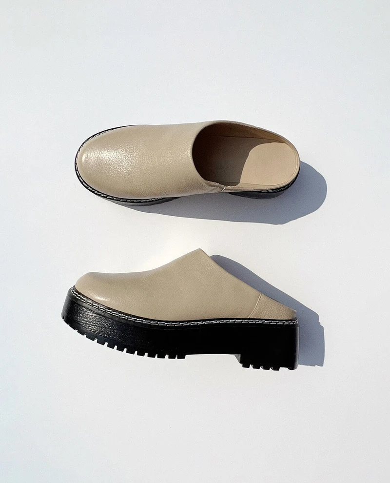Half leather sandal shoes