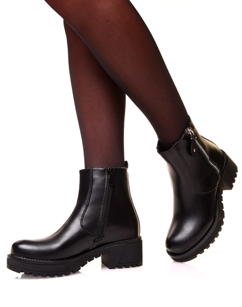 Bottines noires à semelle crantées
