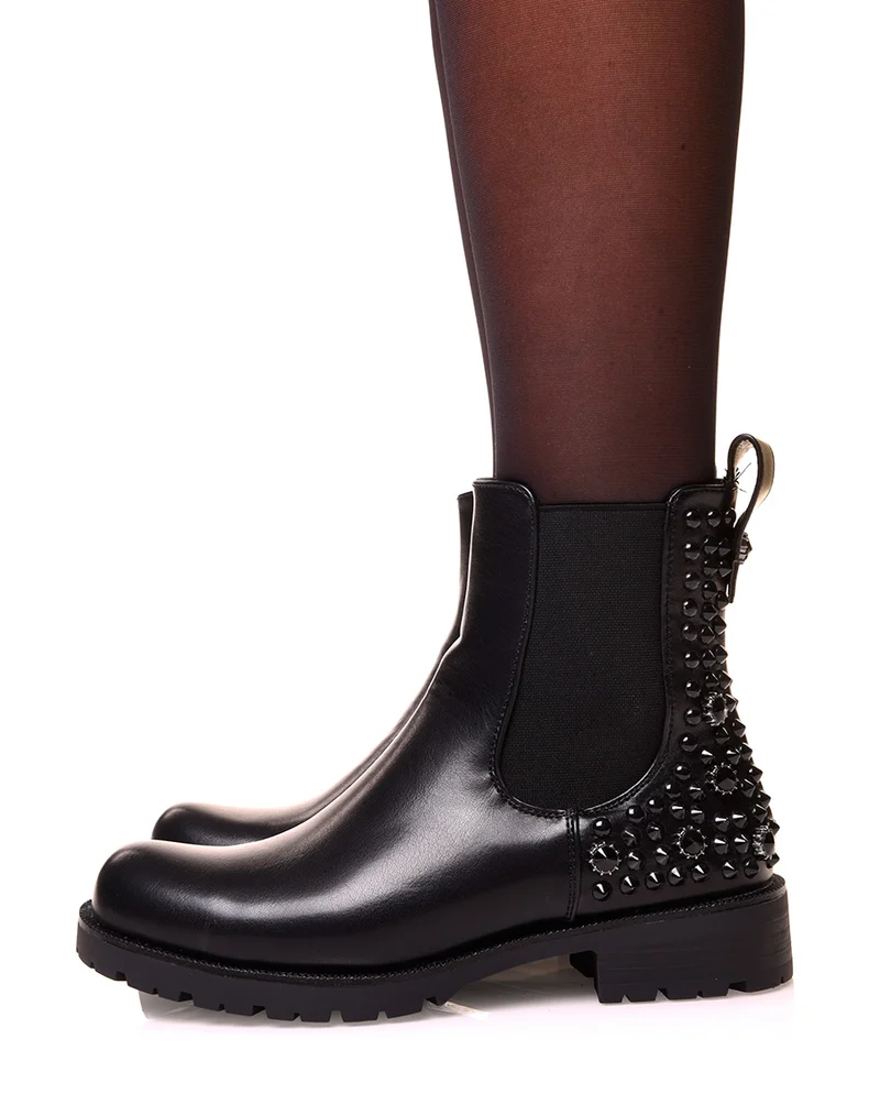 Chelsea boots noires ajouré de clous et de strass noirs