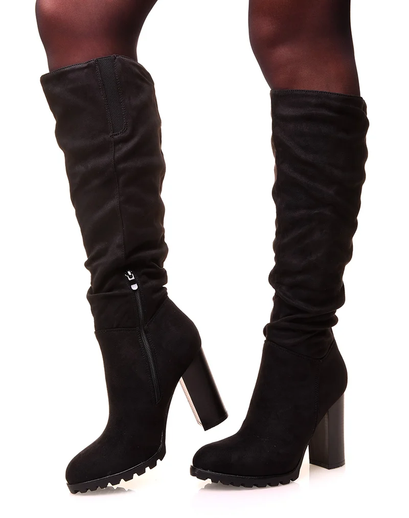 Bottes plissée noires à talon en suédine