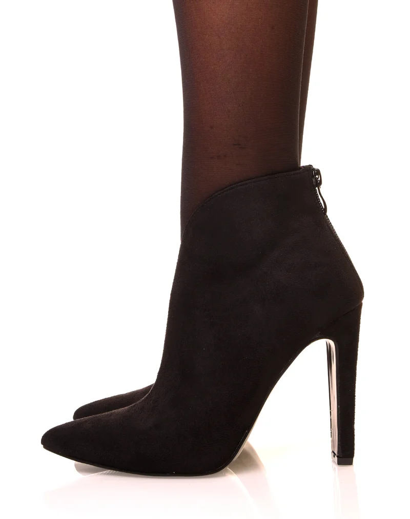 Bottines en suédines noires à bouts pointus