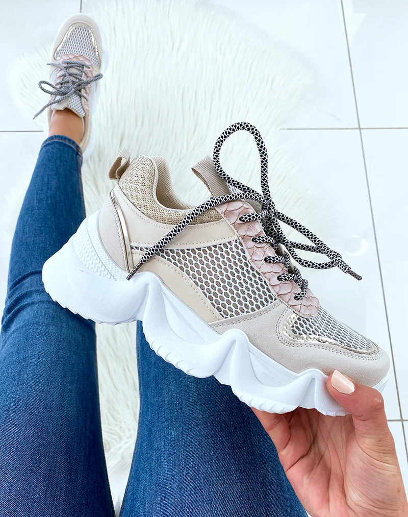 Baskets beiges