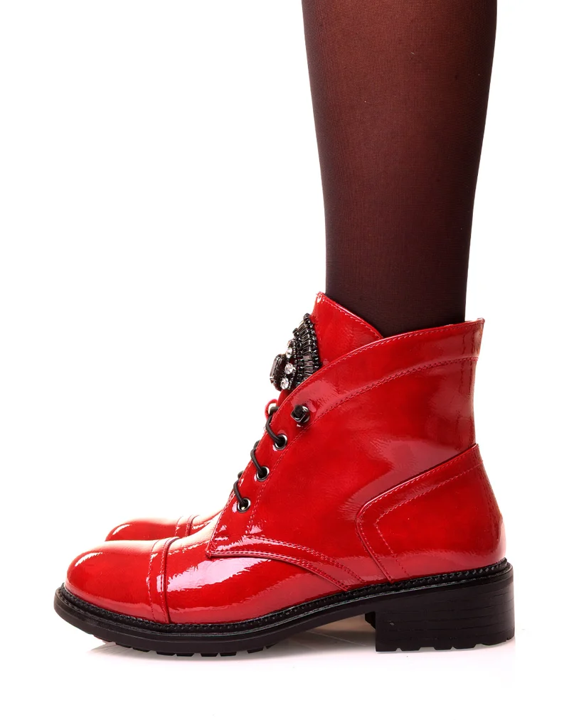 Bottines vernis rouge à strass