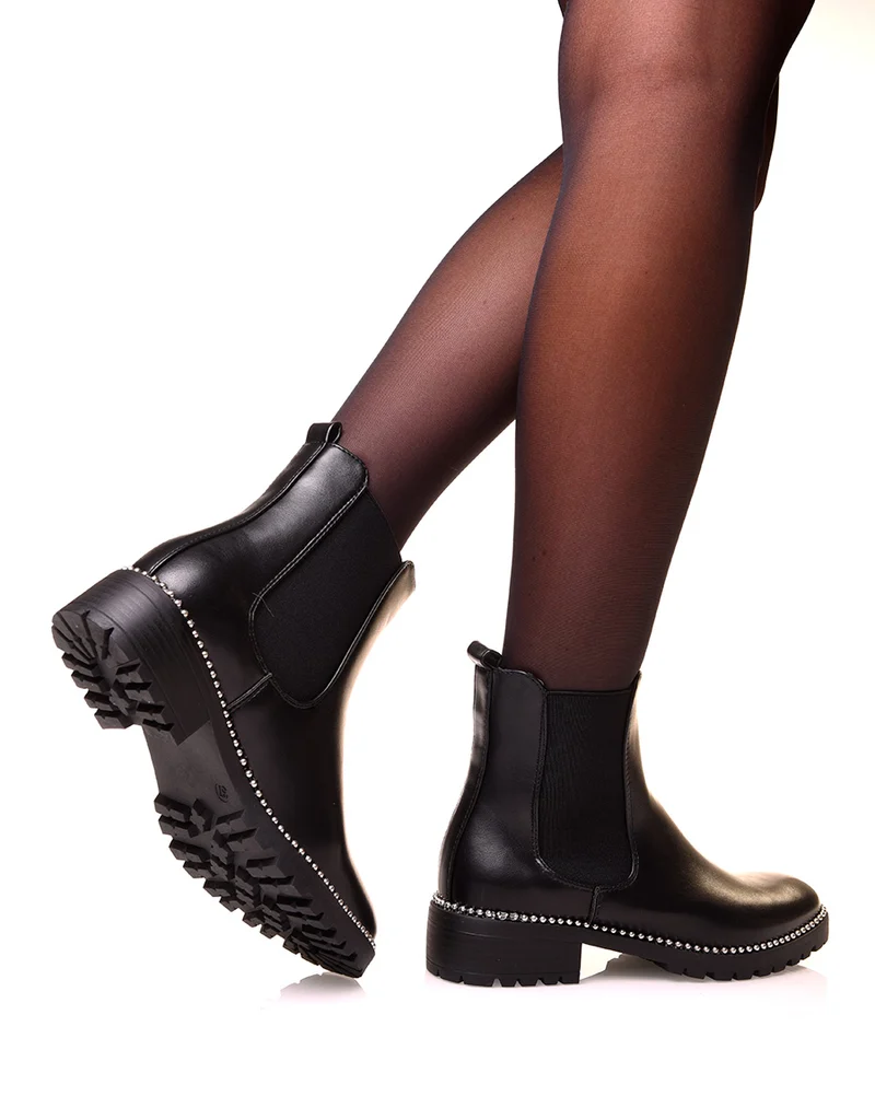Chelsea boots effet lisse à clous argenté