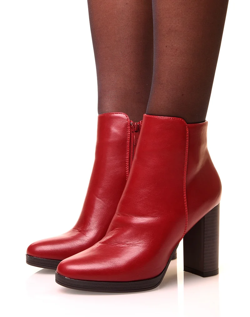Bottines à talons carrés bordeaux