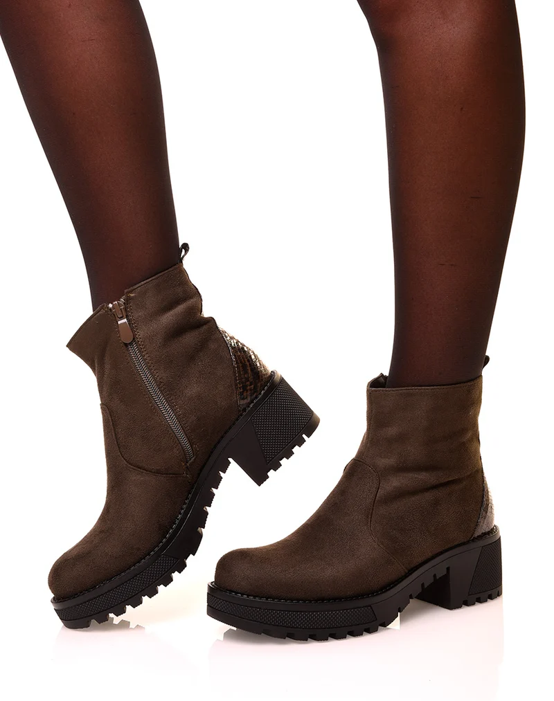 Bottines kaki en suédine à talon épais