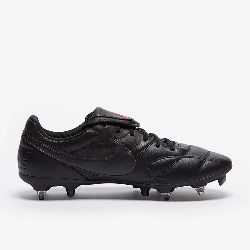 Chaussure de football à crampons pour terrain gras Nike Prem
