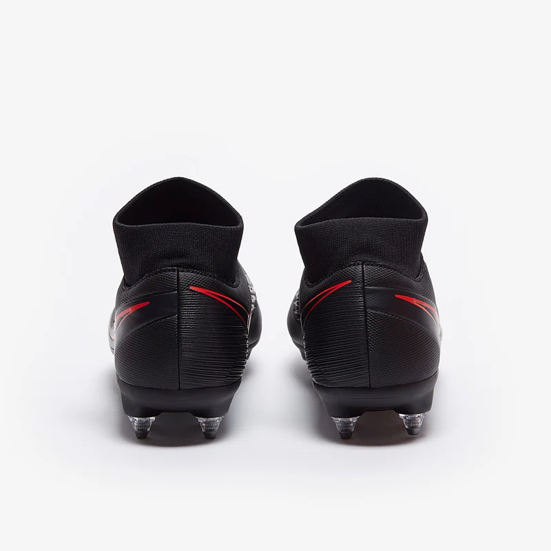 Chaussure de football à crampons pour terrain gras Nike Merc