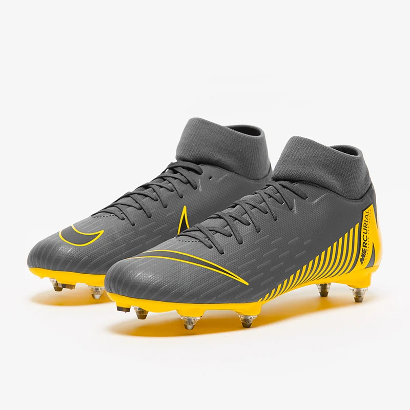 Chaussure de football à crampons pour terrain gras Nike Merc