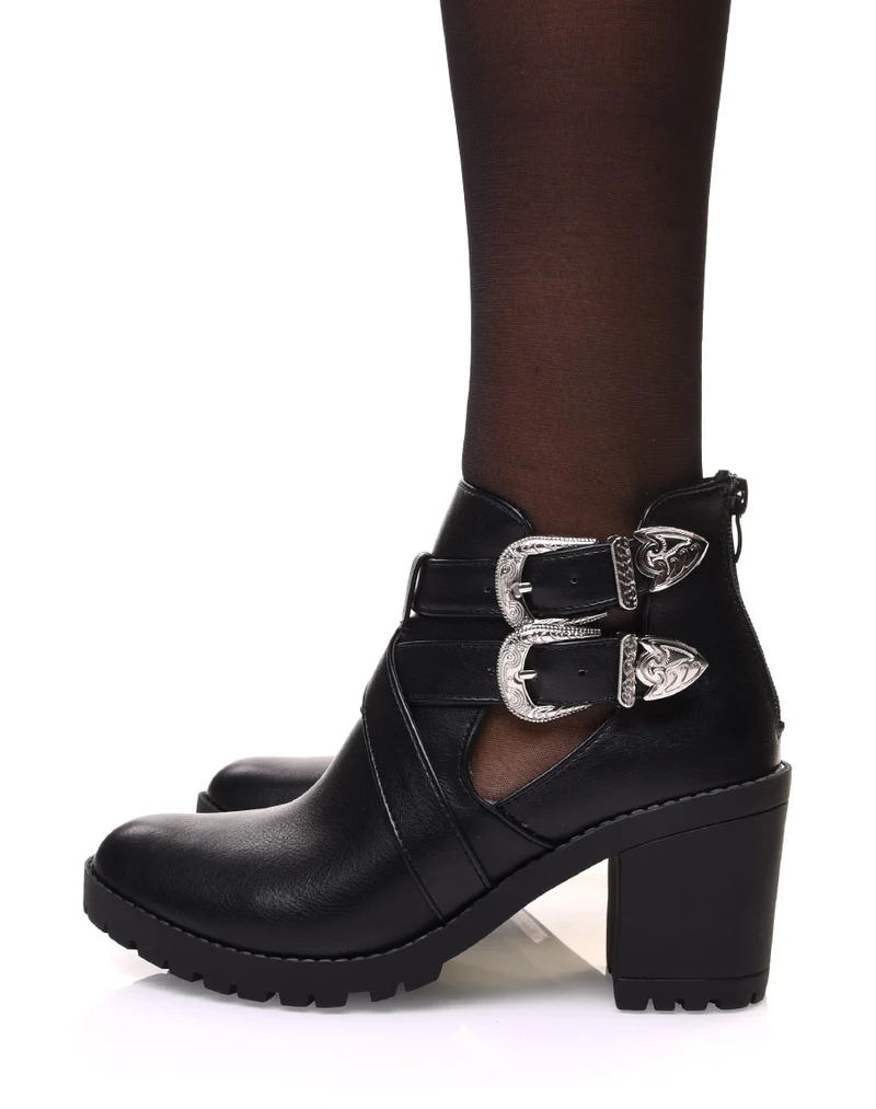 Bottines noires ajourées à talons avec lanières entrelacées