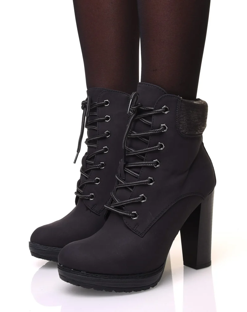 Bottines à lacets noires à talons haut