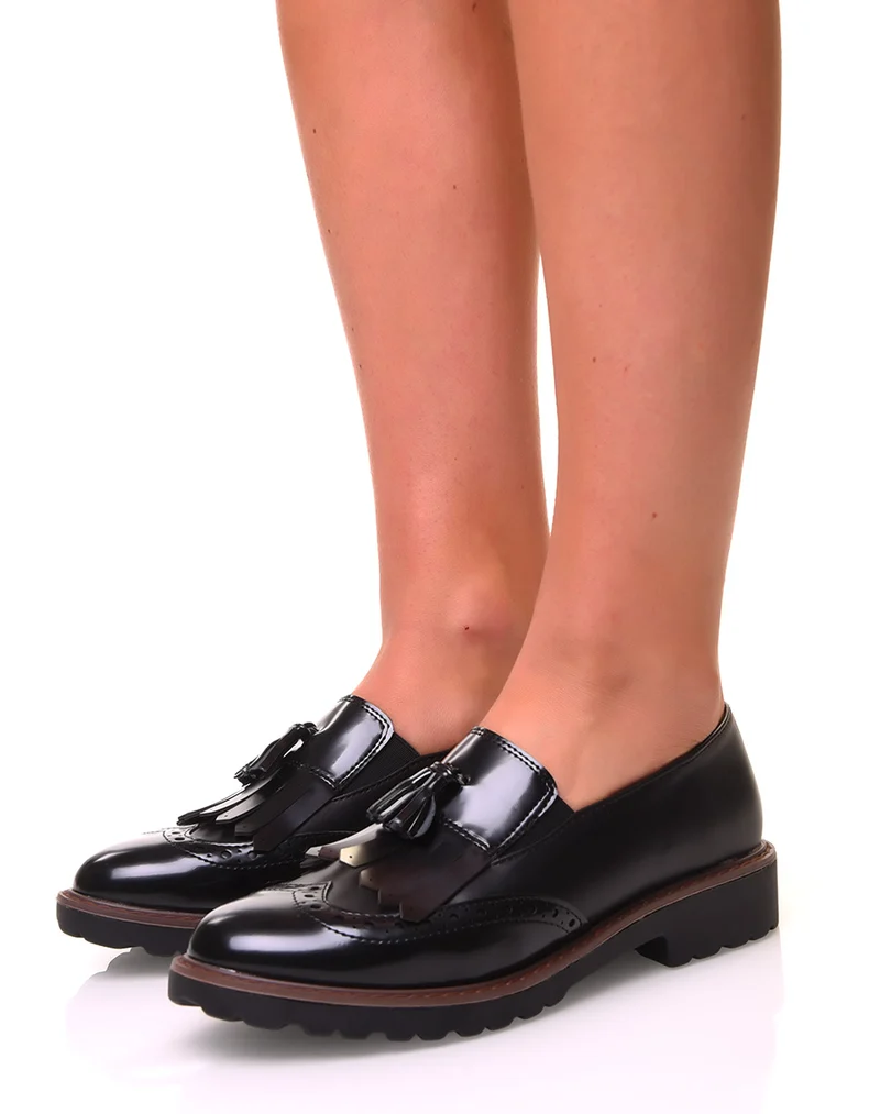 Mocassins noirs bi-matières à franges avec un pompom