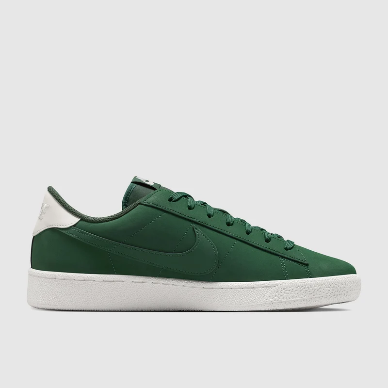 Nike Sportswear Tennis Classic AC