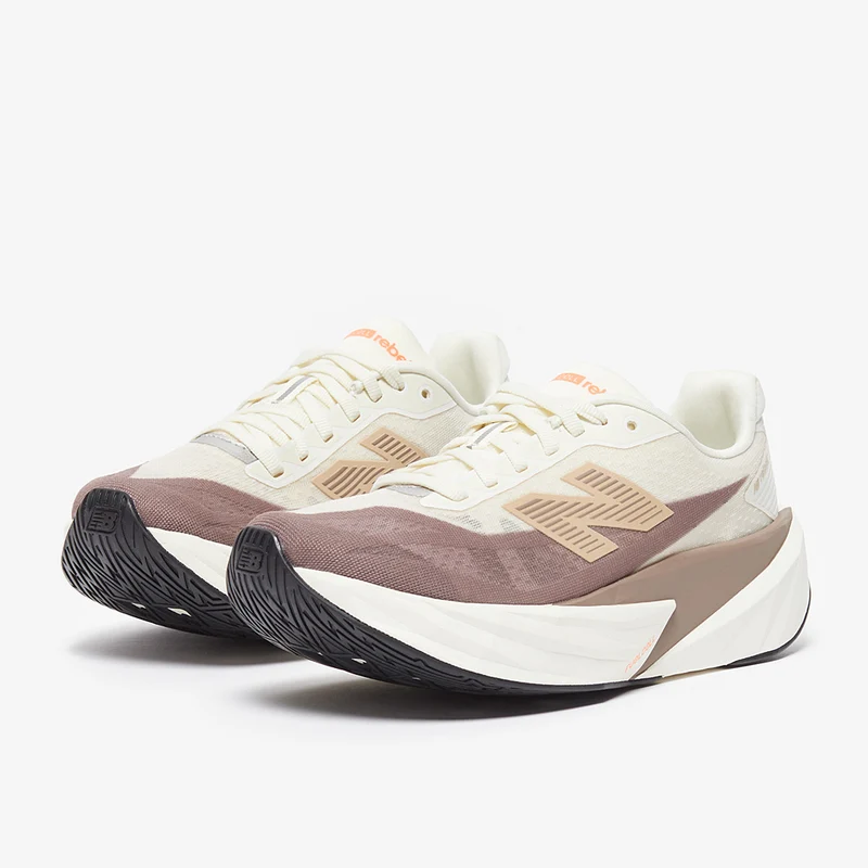New Balance FuelCell Rebel v5 pour Femme