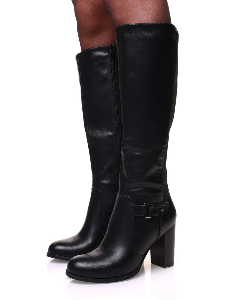 Bottes effet cuir à talon