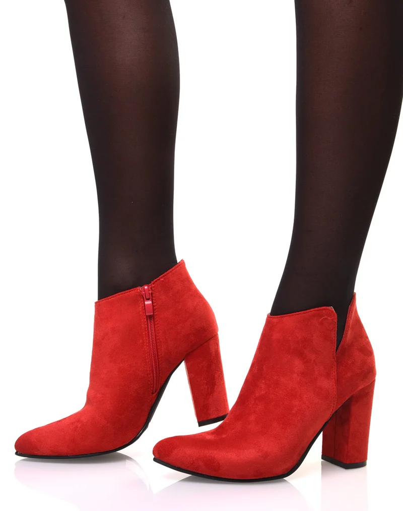 Bottines rouges en suédine à talon