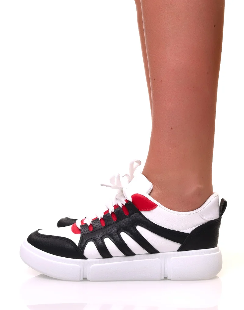 Baskets noires et rouges effet simili cuir grainé à semelles épaisses