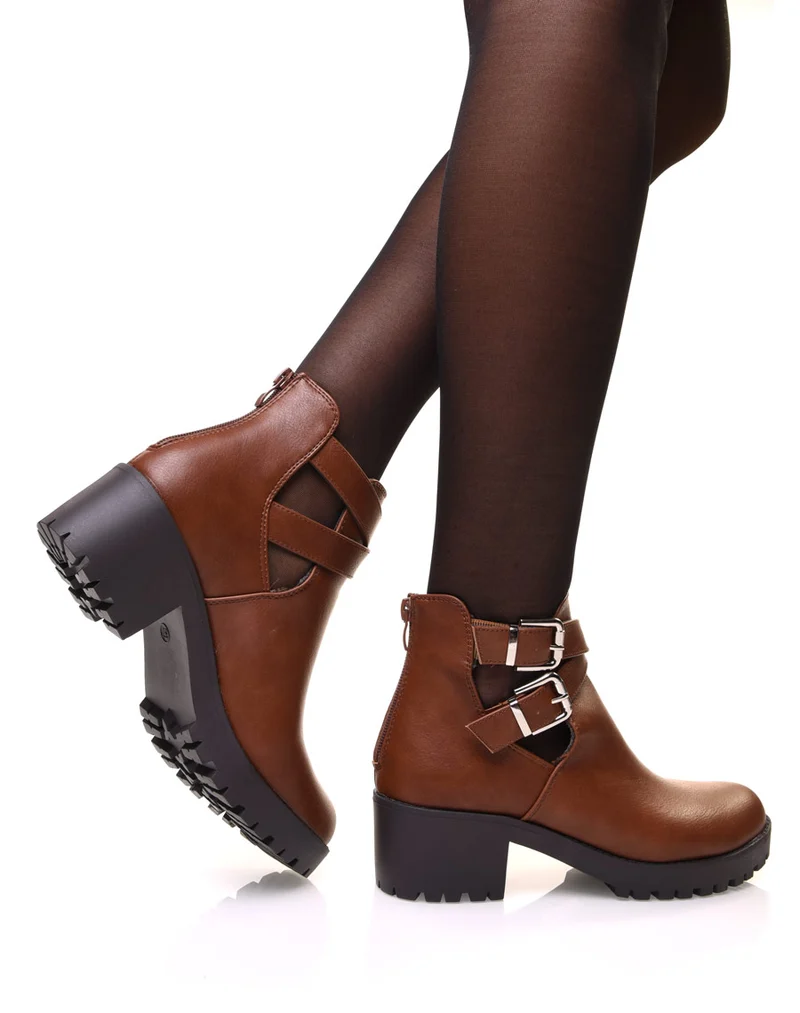 Bottines camelles ajourées à talon et semelle crantée