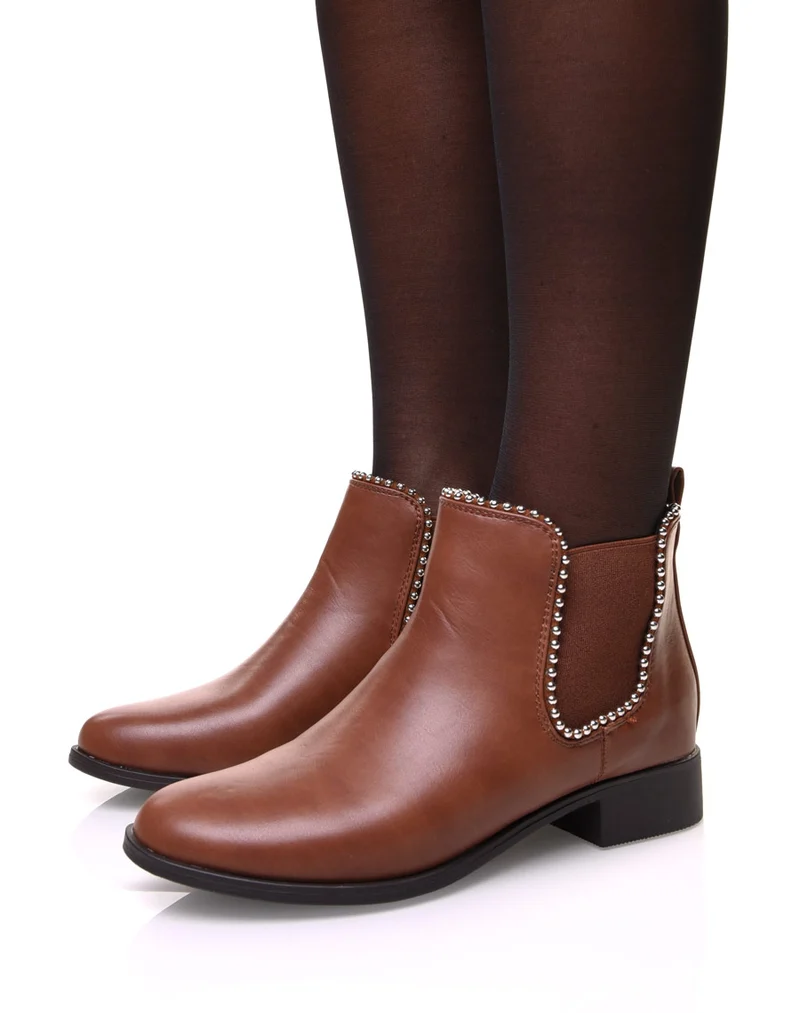 Chelsea boots camelles à perles