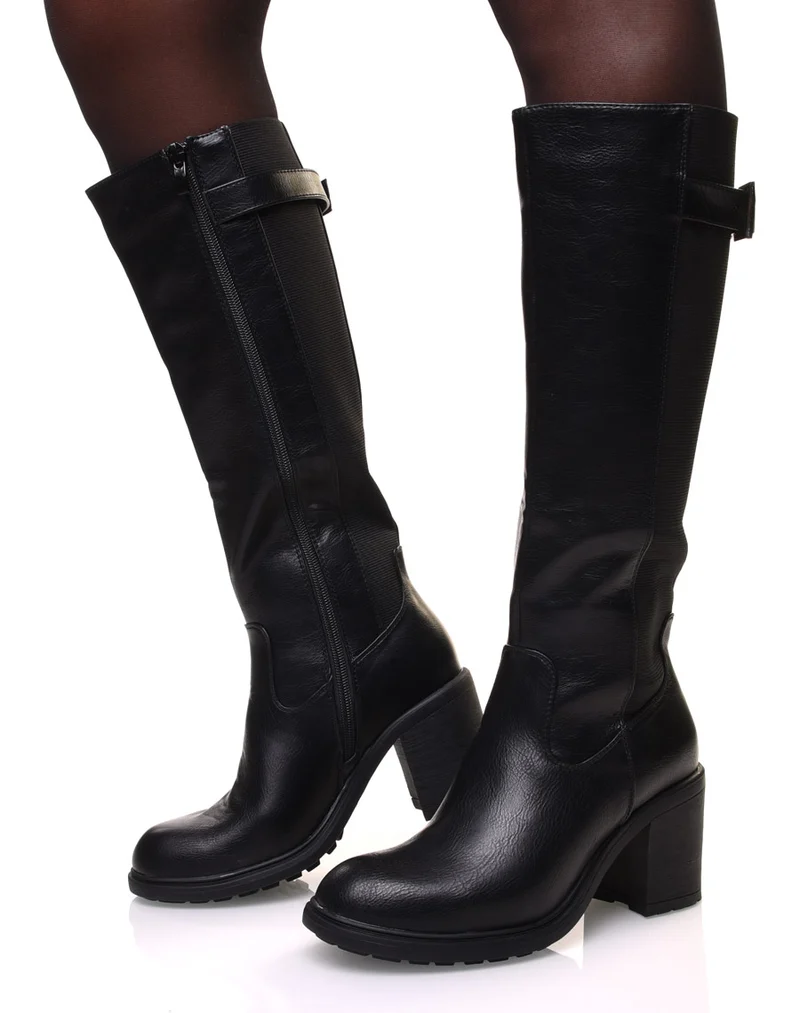 Bottes noires à talons