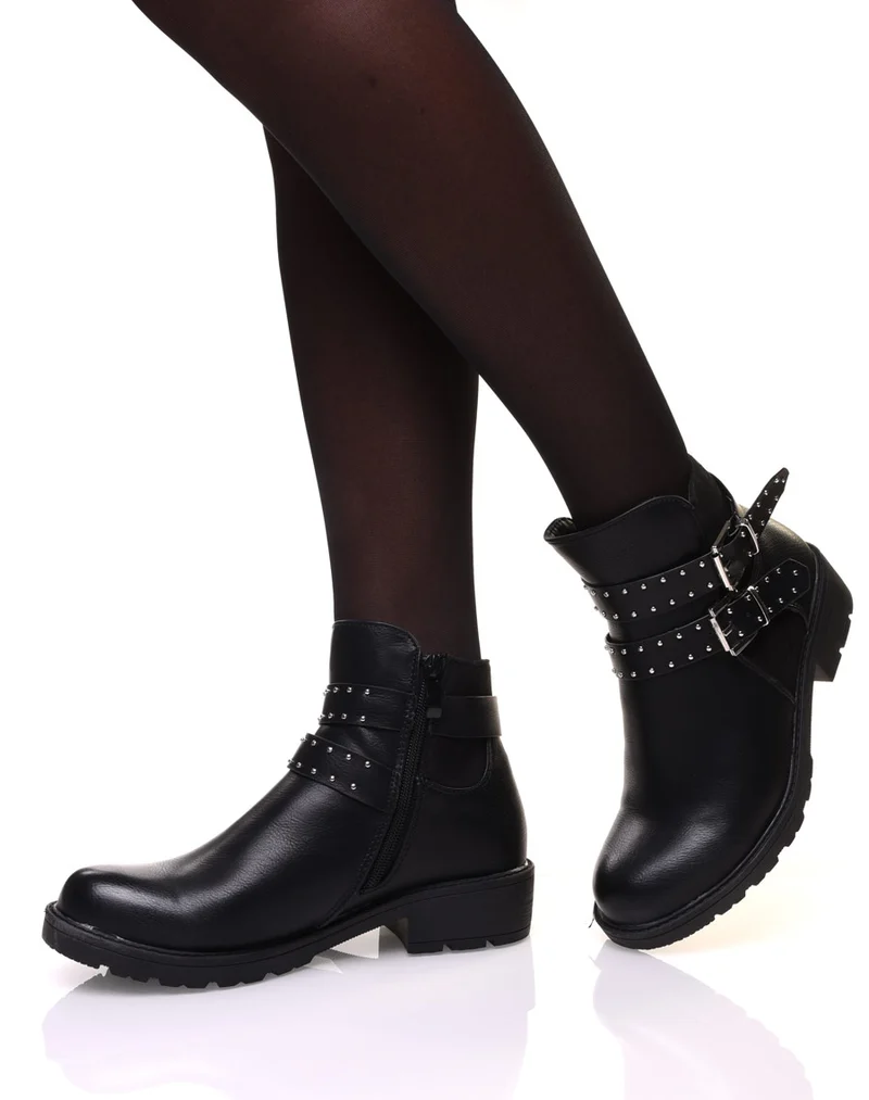 Bottines noires bi-matière à sangle clouté