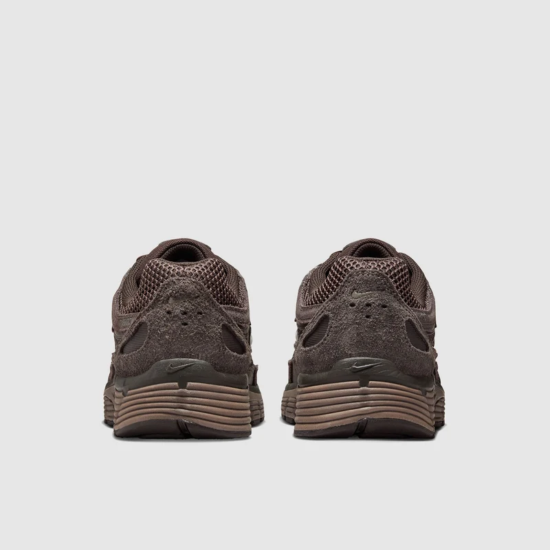 Nike Sportswear P-6000 SE
