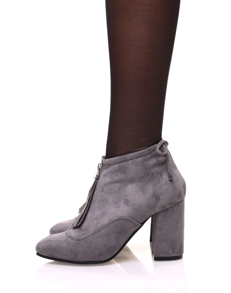 Bottines souples en suédine grises à talons hauts
