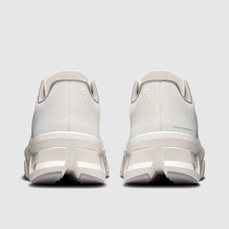 On Cloudmonster Void