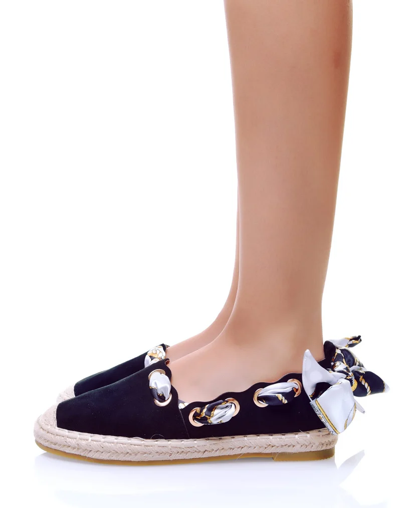 Espadrilles noires à rubans