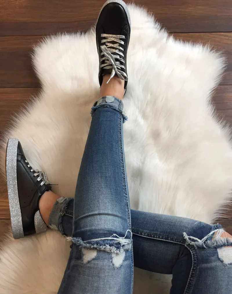 Sneakers noires à paillètes grises