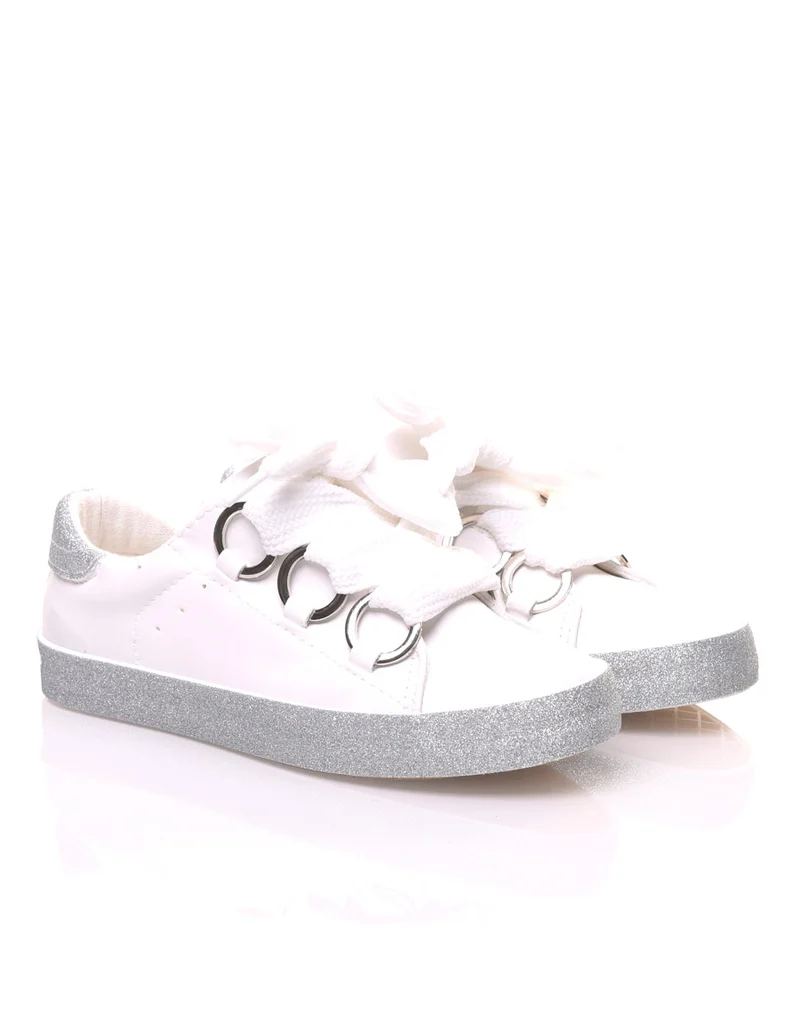 Sneakers blanches à gros lacets