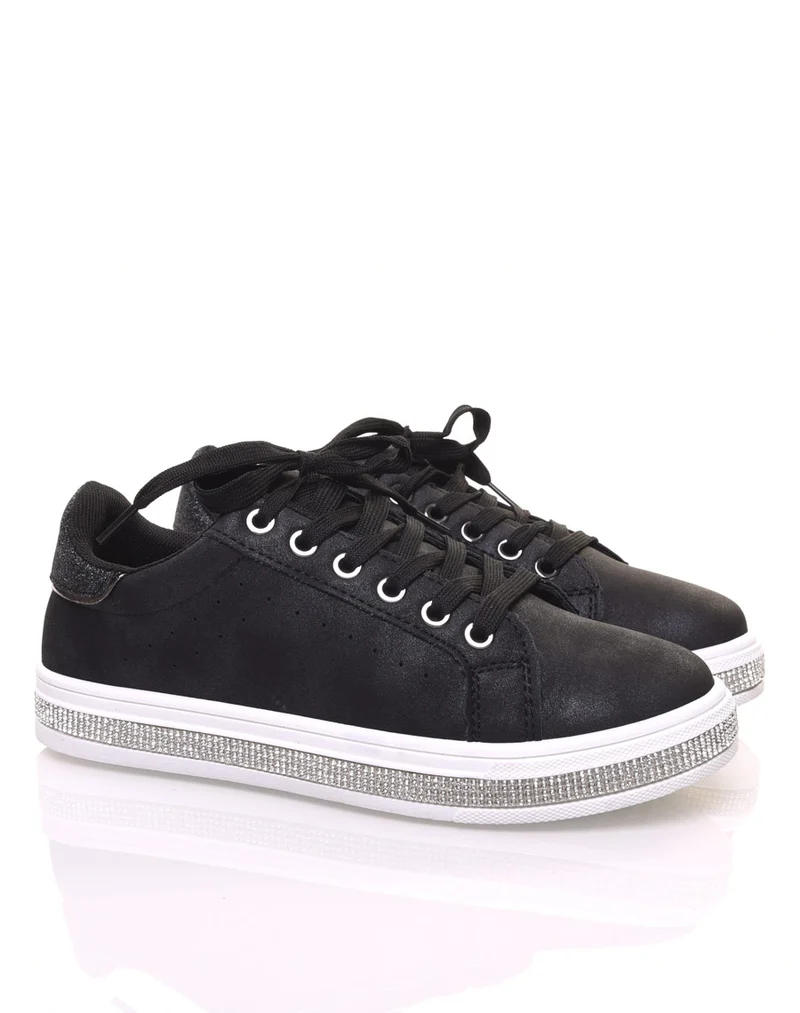 Baskets noires avec strass