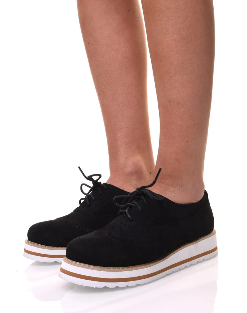 Derbies noirs à semelle compensée
