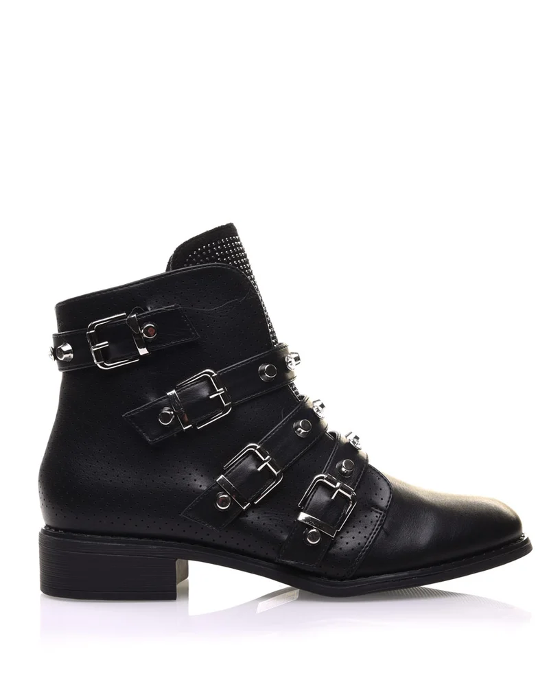 Bottines noires cloutées avec des strass