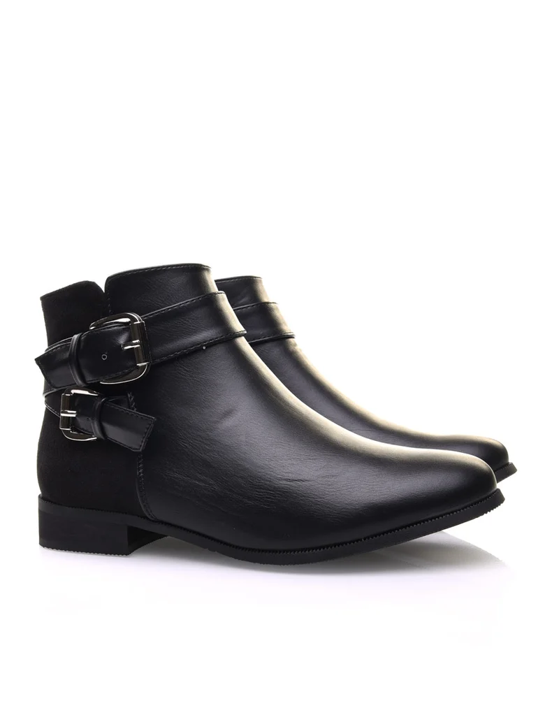 Bottines noires plates lanières à sangles décoratives