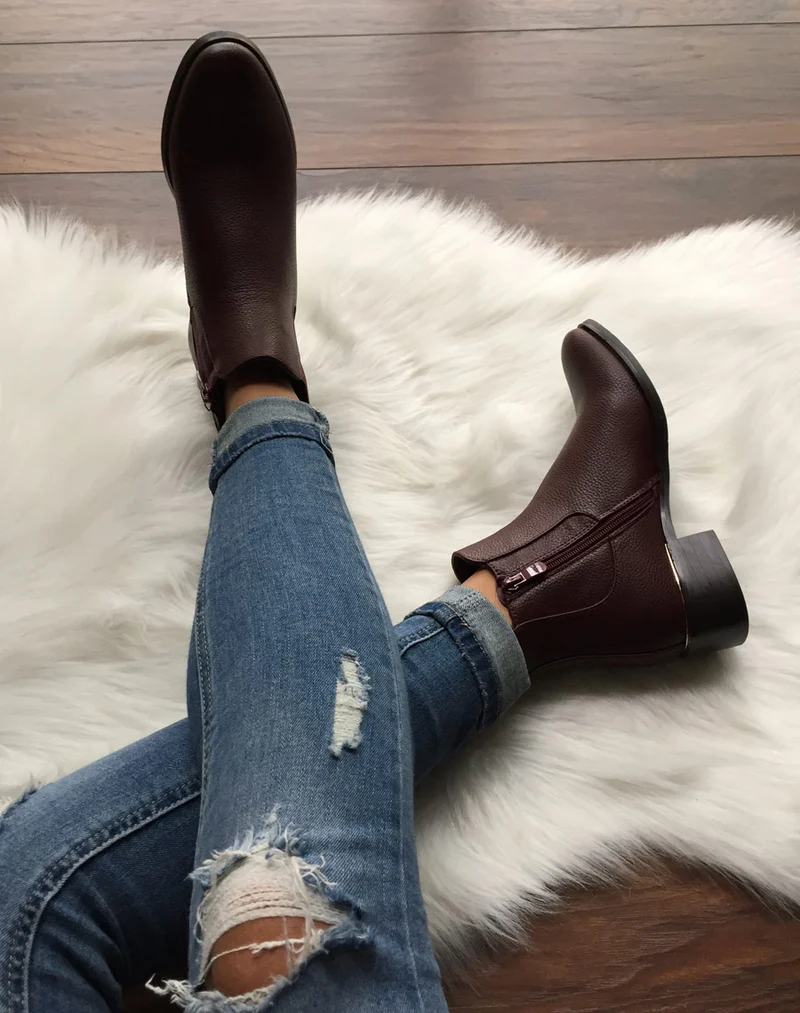 Chelsea boots bordeaux à liseré doré