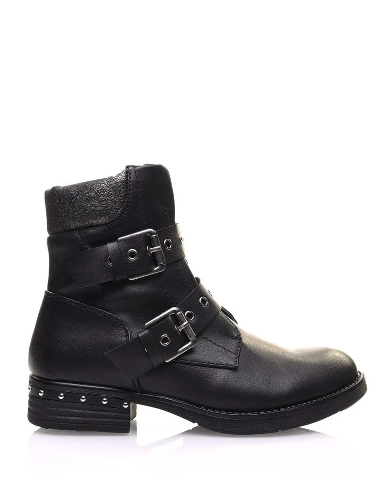 Boots noires à sangles bouclées